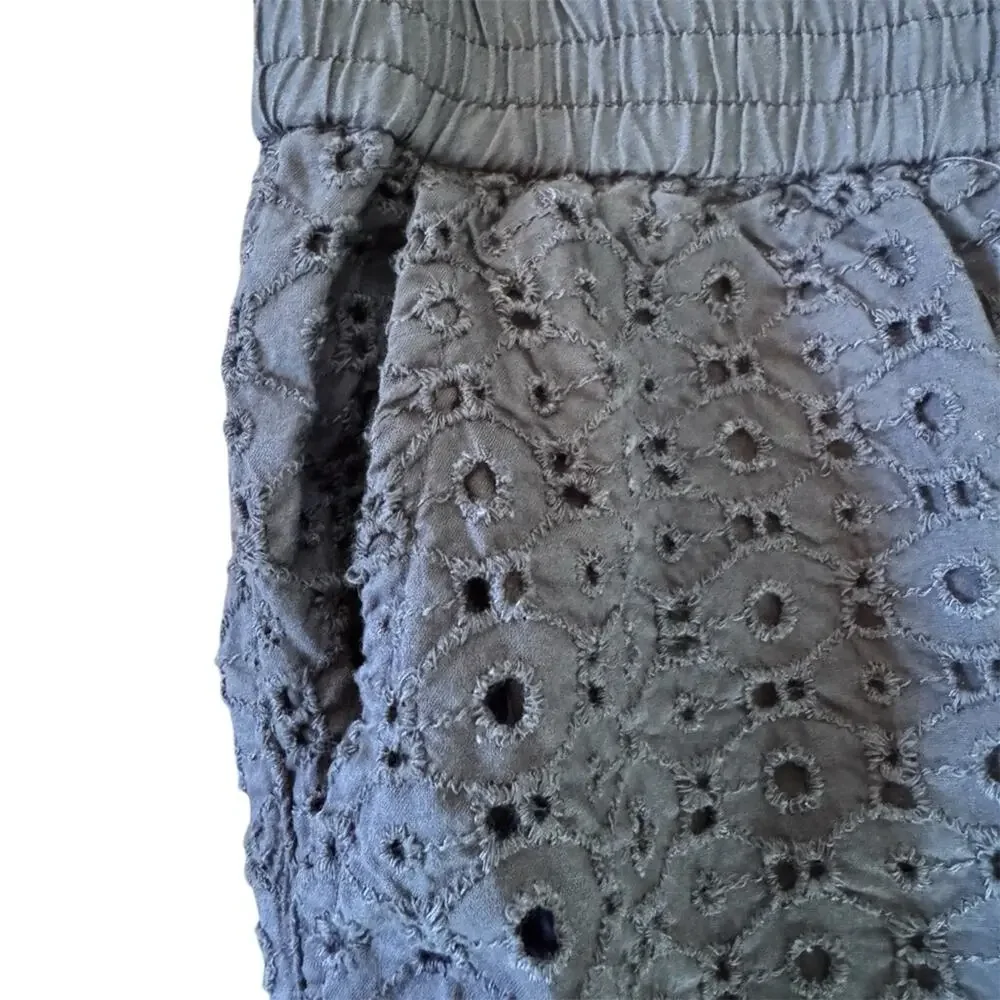 Gap Kids Girls Gray Cotton Eyelet Pants Airy Breathable Size M (8)
